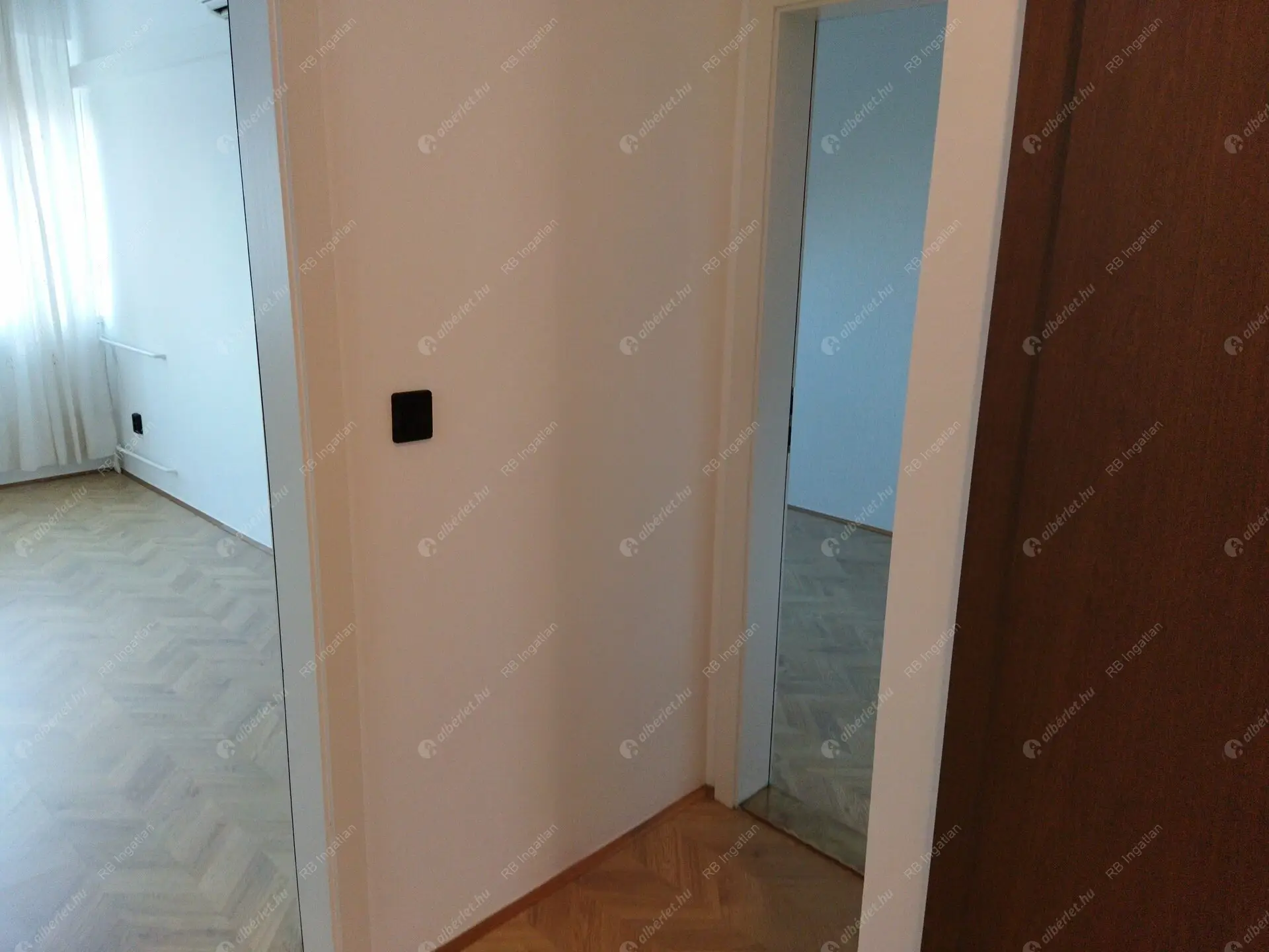 Kiadó albérlet 952000 Ft/hó áron: Budapest, II. kerület  Zöldkő utca. Mérete: 230 nm, 5 szobás | Alberlet.hu - 6468411