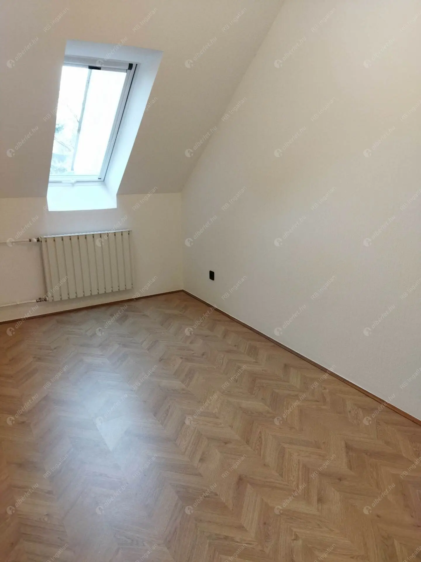 Kiadó albérlet 952000 Ft/hó áron: Budapest, II. kerület  Zöldkő utca. Mérete: 230 nm, 5 szobás | Alberlet.hu - 6468412