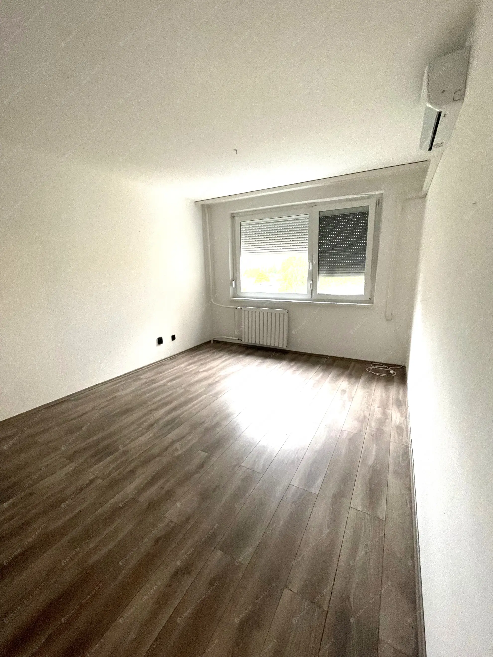 Kiadó albérlet 270000 Ft/hó áron: Budapest, III. kerület  Amfiteátrum utca. Mérete: 51 nm, 2 szobás | Alberlet.hu - 6574647