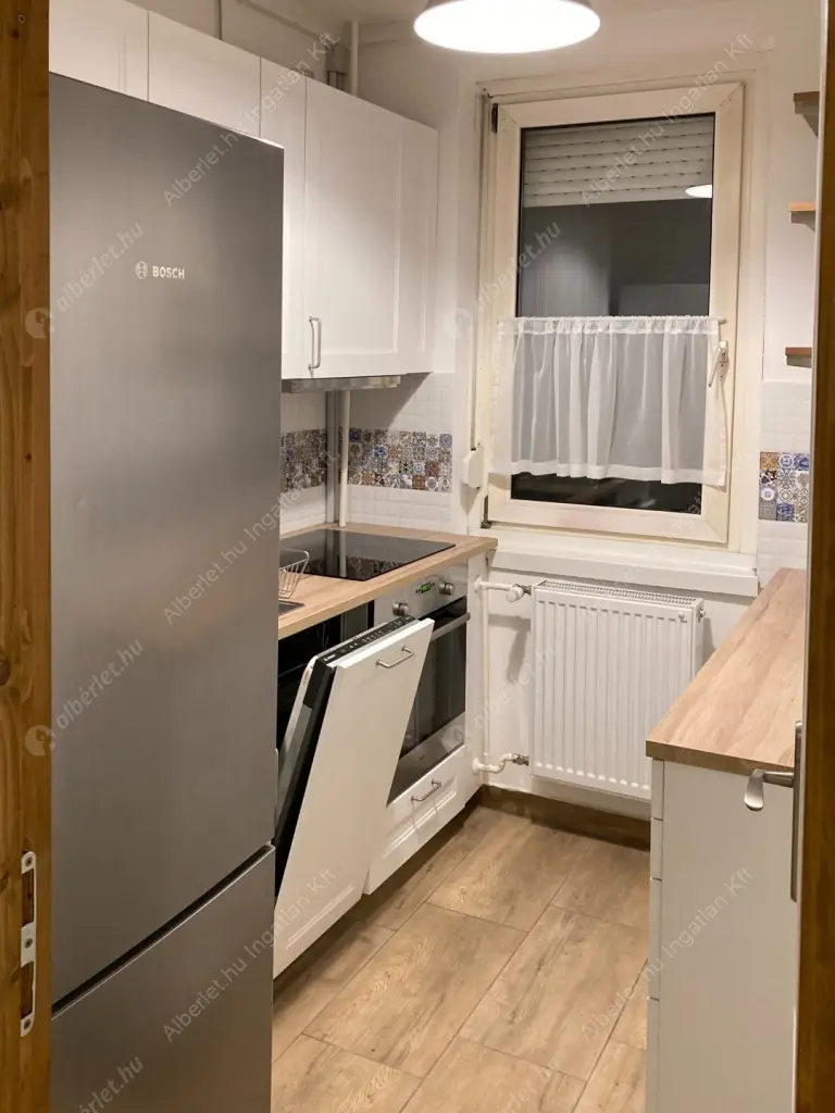 Kiadó albérlet 260000 Ft/hó áron: Budapest, III. kerület  Amfiteátrum utca. Mérete: 53 nm, 2 szobás | Alberlet.hu - 6580853