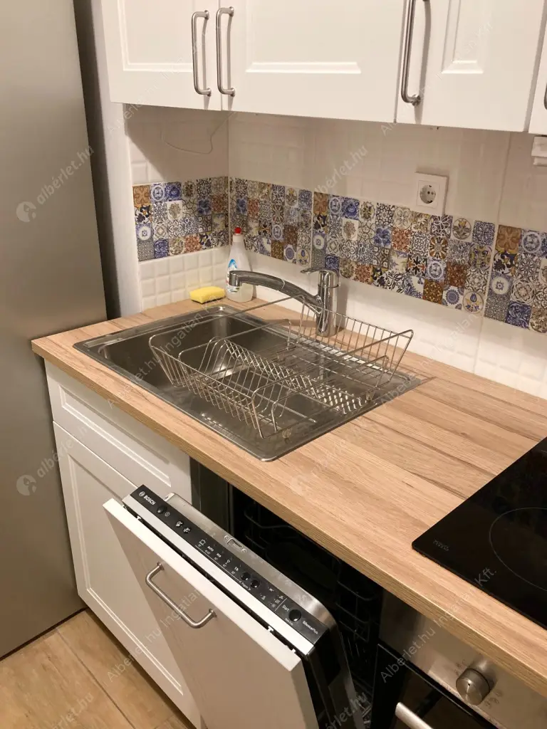 Kiadó albérlet 260000 Ft/hó áron: Budapest, III. kerület  Amfiteátrum utca. Mérete: 53 nm, 2 szobás | Alberlet.hu - 6580854