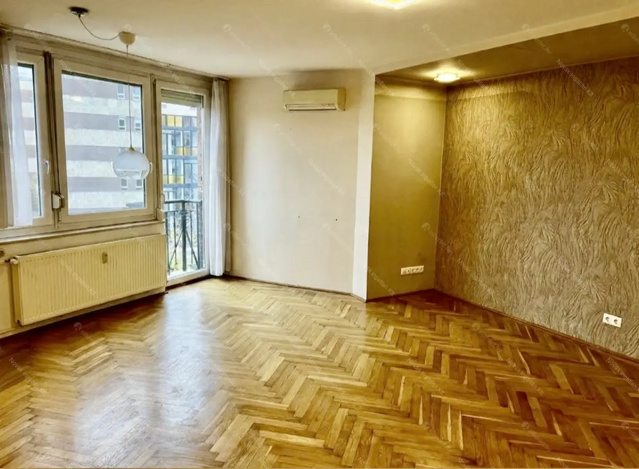 Kiadó albérlet 250000 Ft/hó áron: Budapest, III. kerület  Árpád fejedelem útja. Mérete: 40 nm, 1 szobás | Alberlet.hu - 6683105