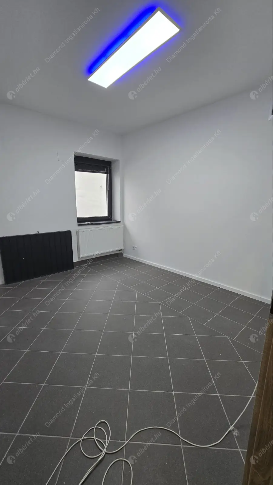 Kiadó albérlet 450000 Ft/hó áron: Budapest, III. kerület  Batthyány utca. Mérete: 120 nm, 4 szobás | Alberlet.hu - 6587892