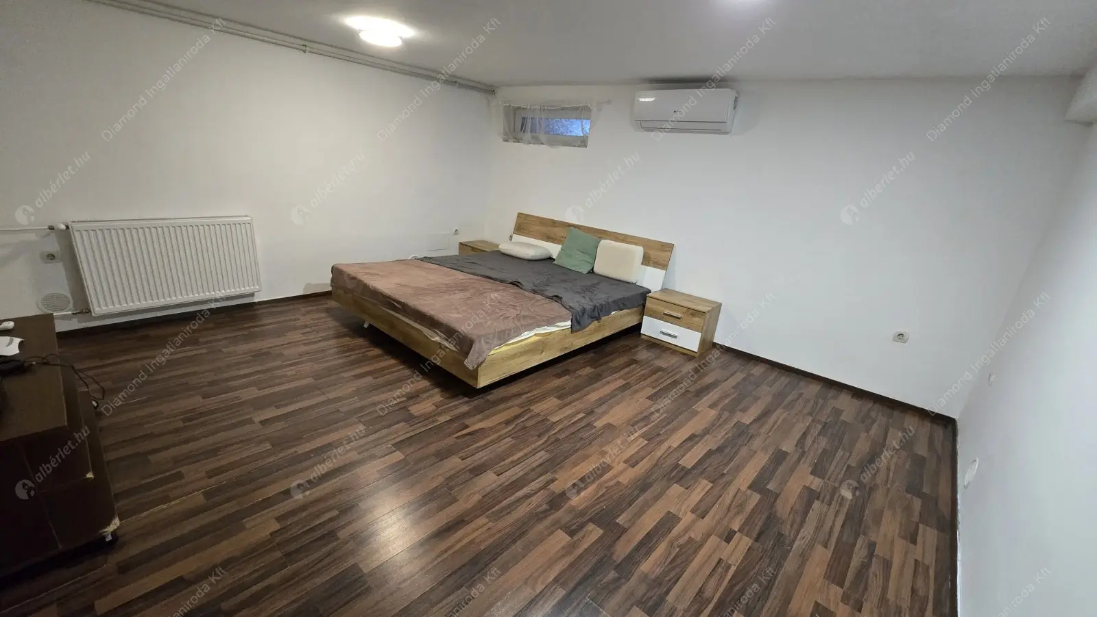 Kiadó albérlet 180000 Ft/hó áron: Budapest, III. kerület  Batthyány utca. Mérete: 43 nm, 1 szobás | Alberlet.hu - 6630950