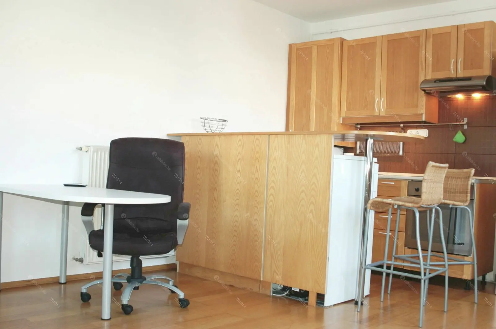 Kiadó albérlet 220000 Ft/hó áron: Budapest, III. kerület  Bécsi út  . Mérete: 33 nm, 1 szobás | Alberlet.hu - 6325217