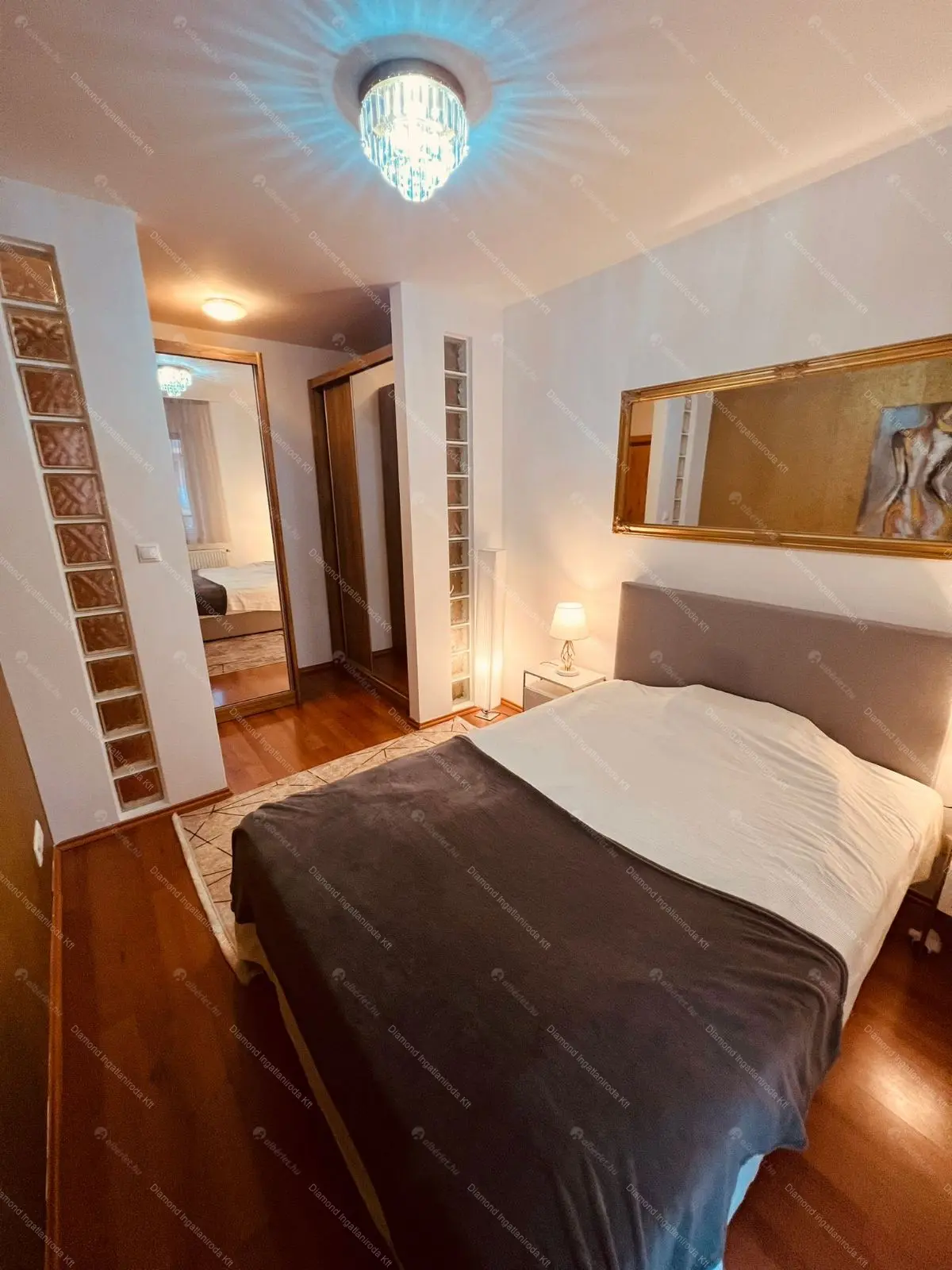 Kiadó albérlet 270000 Ft/hó áron: Budapest, III. kerület  Bécsi út. Mérete: 45 nm, 2 szobás | Alberlet.hu - 6640521