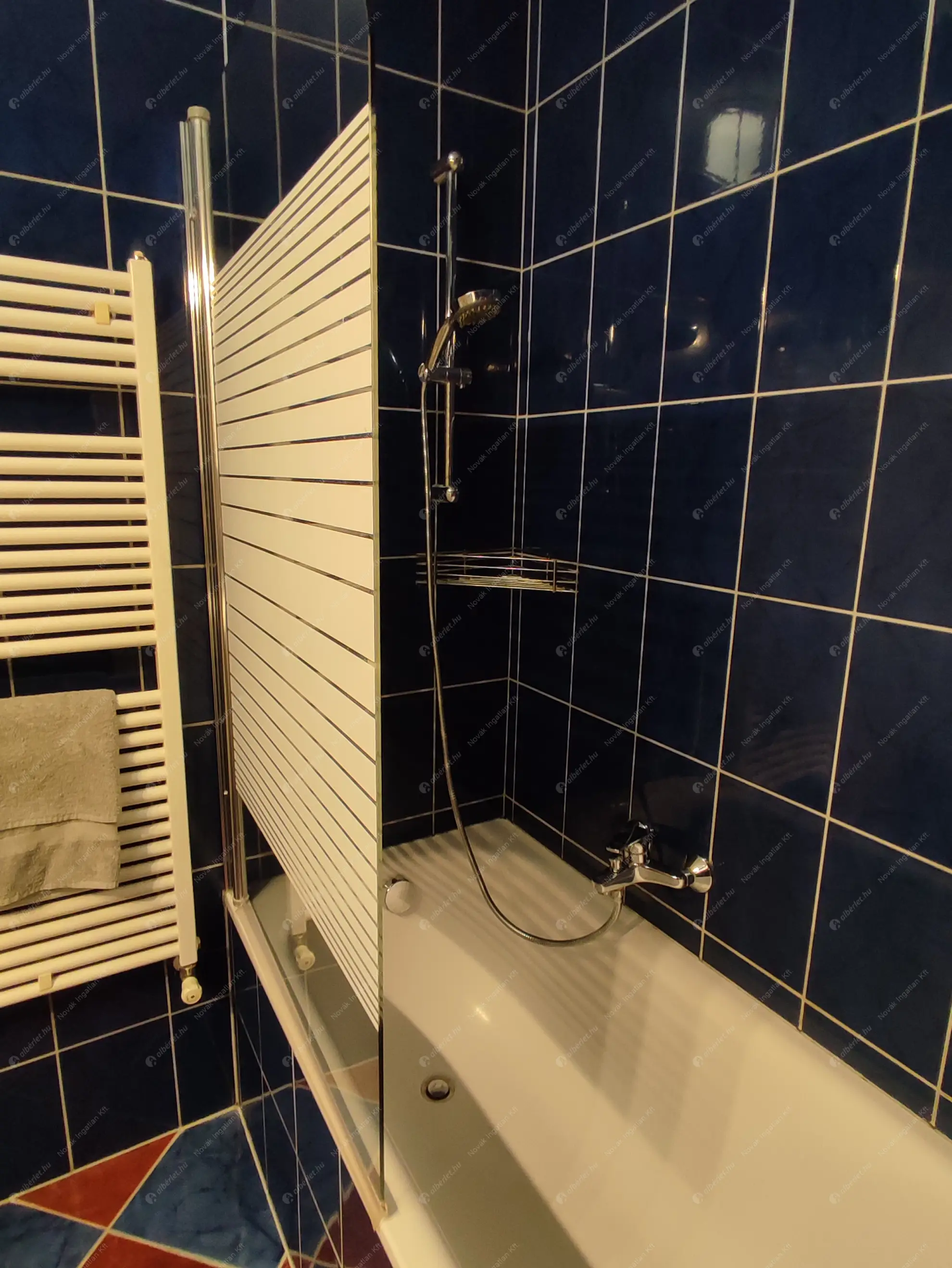 Kiadó albérlet 300000 Ft/hó áron: Budapest, III. kerület  Bécsi út. Mérete: 50 nm, 1 szobás | Alberlet.hu - 6620774