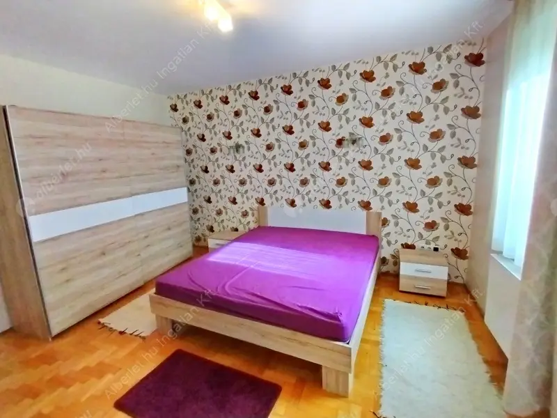 Kiadó albérlet 300000 Ft/hó áron: Budapest, III. kerület  Bécsi út. Mérete: 87 nm, 2 szobás | Alberlet.hu - 6550903