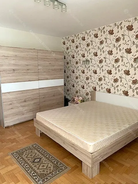 Kiadó albérlet 300000 Ft/hó áron: Budapest, III. kerület  Bécsi út. Mérete: 87 nm, 2 szobás | Alberlet.hu - 6710021