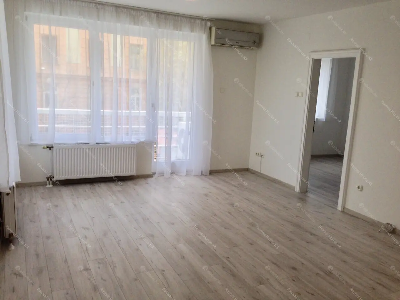 Kiadó albérlet 659000 Ft/hó áron: Budapest, III. kerület  Bécsi út. Mérete: 97 nm, 4 szobás | Alberlet.hu - 6675652