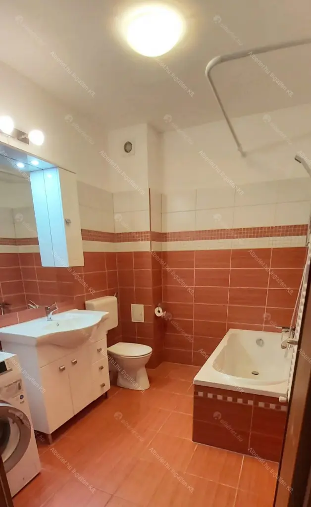 Kiadó albérlet 278000 Ft/hó áron: Budapest, III. kerület  Beszterce utca. Mérete: 50 nm, 2 szobás | Alberlet.hu - 6656307