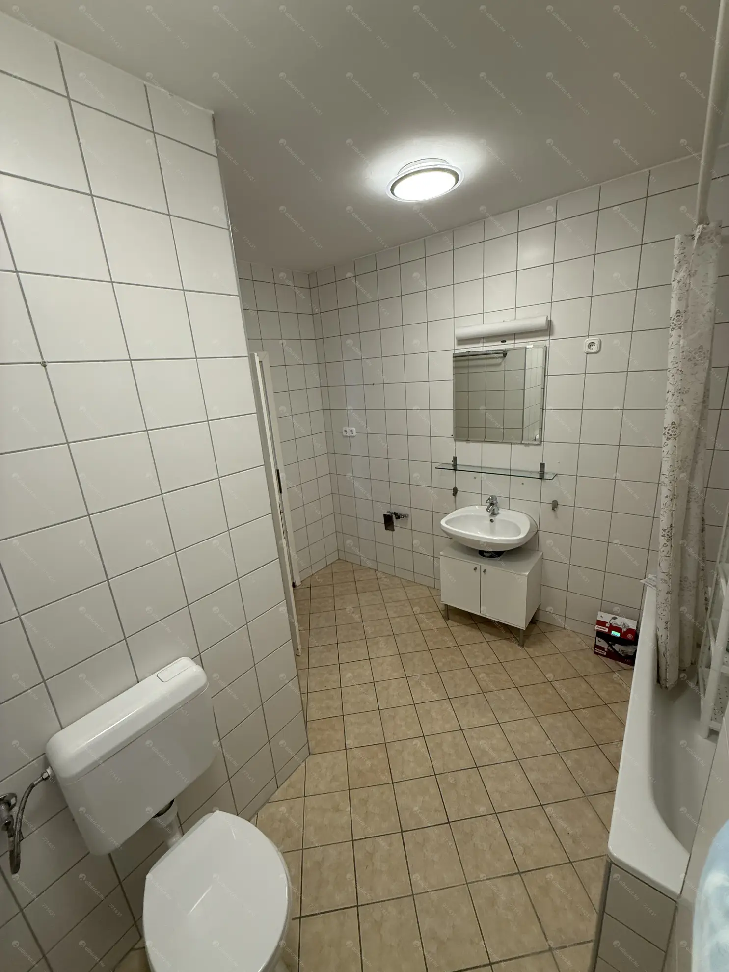 Kiadó albérlet 310000 Ft/hó áron: Budapest, III. kerület  Beszterce utca. Mérete: 80 nm, 2 szobás | Alberlet.hu - 6590752