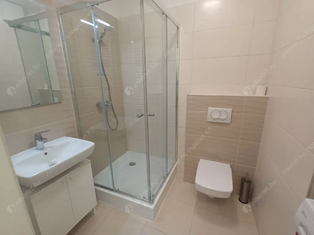 Kiadó albérlet 270000 Ft/hó áron: Budapest, III. kerület  Bogdáni út. Mérete: 30 nm, 1 szobás | Alberlet.hu - 6588212