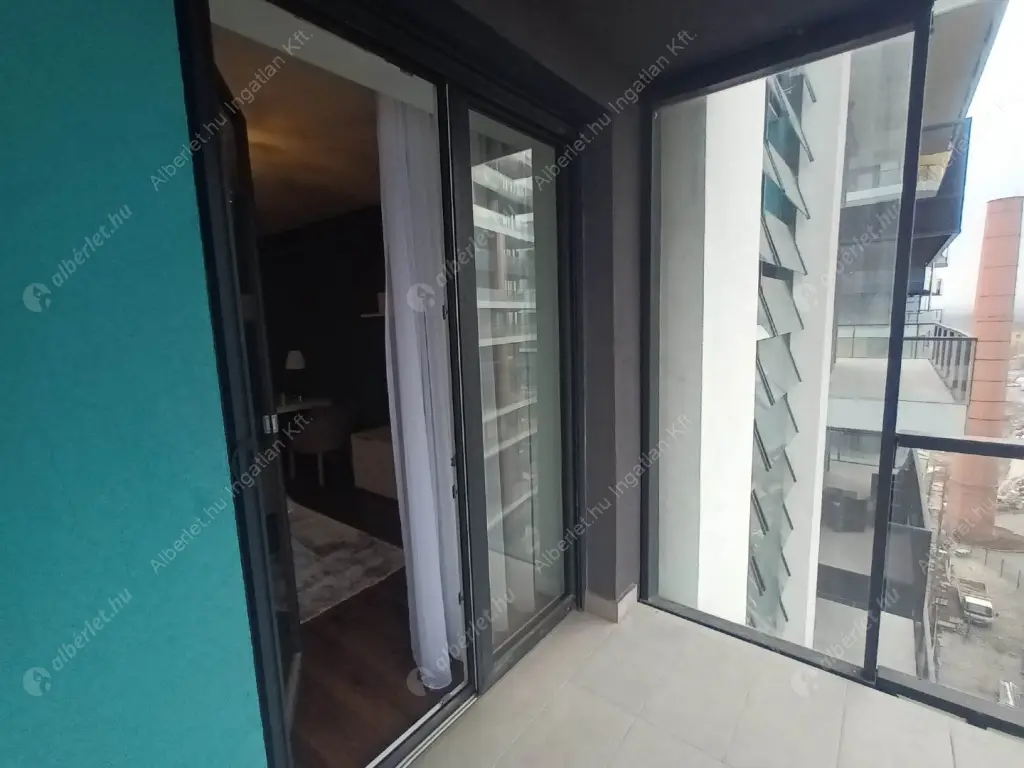 Kiadó albérlet 270000 Ft/hó áron: Budapest, III. kerület  Bogdáni út. Mérete: 30 nm, 1 szobás | Alberlet.hu - 6588233