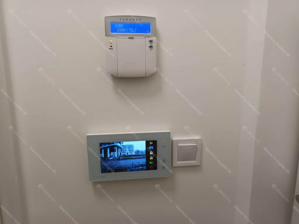 Kiadó albérlet 240000 Ft/hó áron: Budapest, III. kerület  Bogdáni út. Mérete: 30 nm, 1 szobás | Alberlet.hu - 6664093