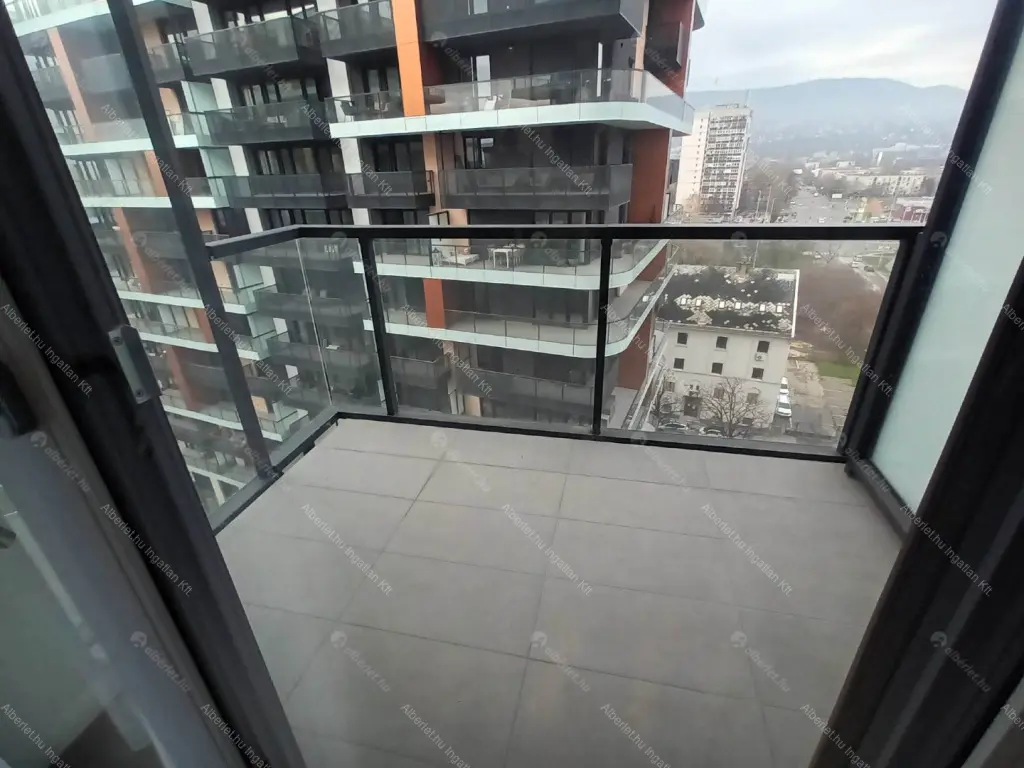 Kiadó albérlet 240000 Ft/hó áron: Budapest, III. kerület  Bogdáni út. Mérete: 30 nm, 1 szobás | Alberlet.hu - 6664096