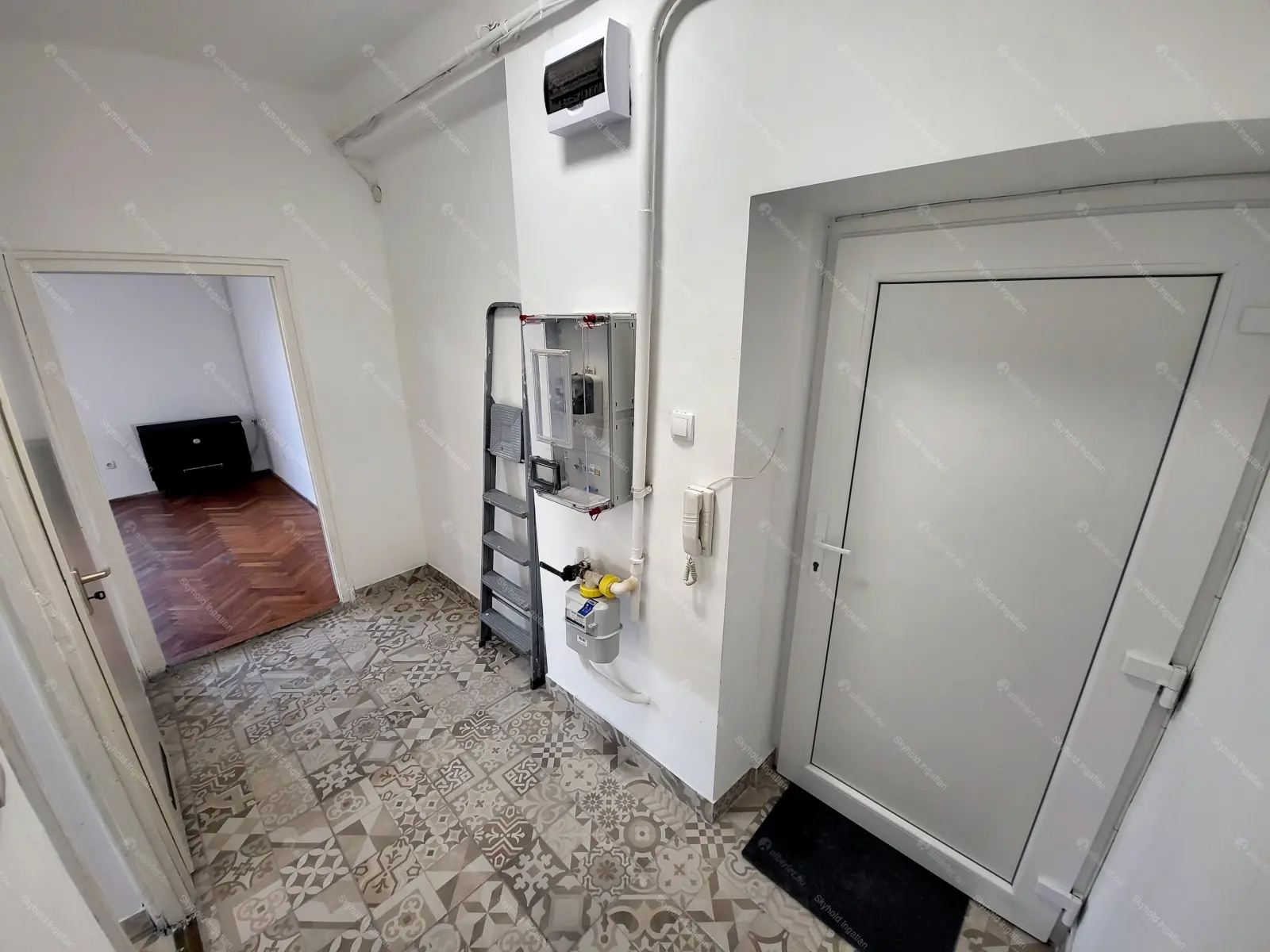 Kiadó albérlet 179000 Ft/hó áron: Budapest, III. kerület  Bogdáni út. Mérete: 35 nm, 1 szobás | Alberlet.hu - 6664137