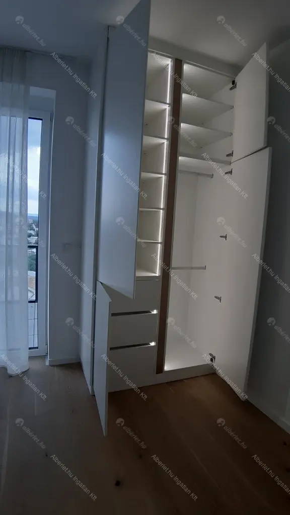 Kiadó albérlet 531000 Ft/hó áron: Budapest, III. kerület  Bogdáni út. Mérete: 60 nm, 2 szobás | Alberlet.hu - 6690121