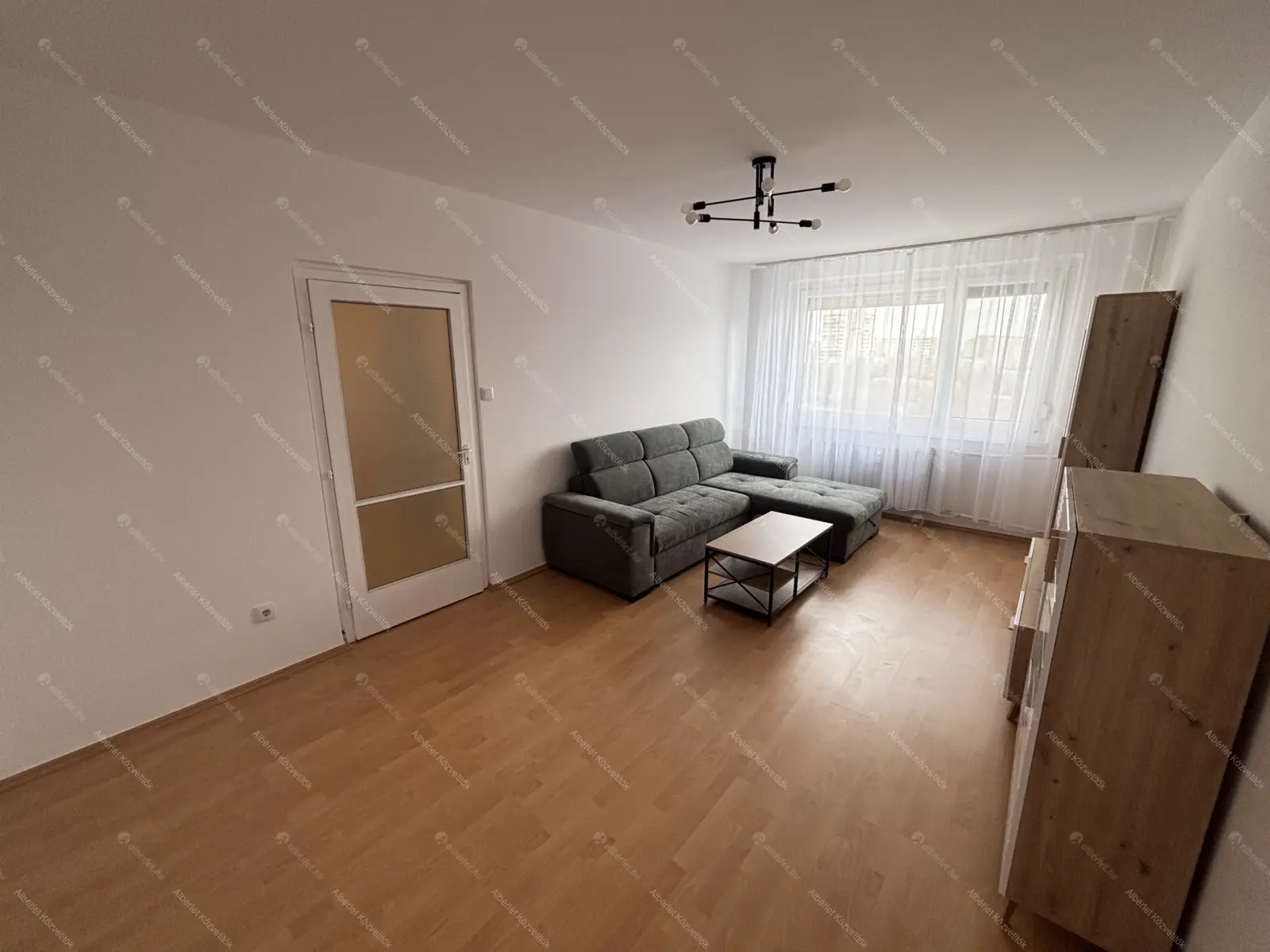 Kiadó albérlet 240000 Ft/hó áron: Budapest, III. kerület  Csobánka tér. Mérete: 51 nm, 2 szobás | Alberlet.hu - 6683853