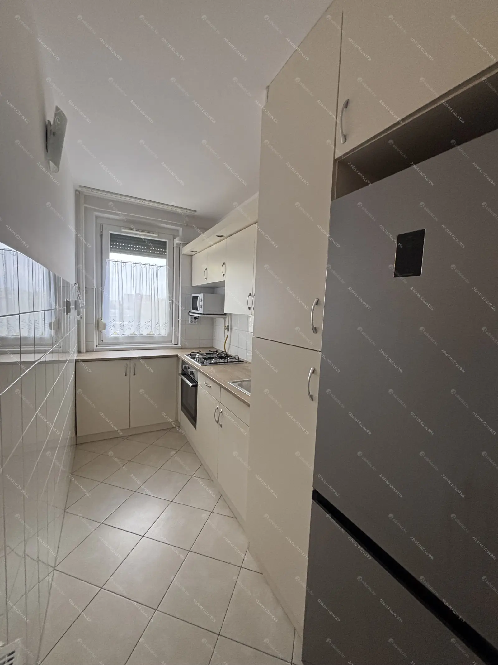 Kiadó albérlet 240000 Ft/hó áron: Budapest, III. kerület  Csobánka tér. Mérete: 51 nm, 2 szobás | Alberlet.hu - 6683860