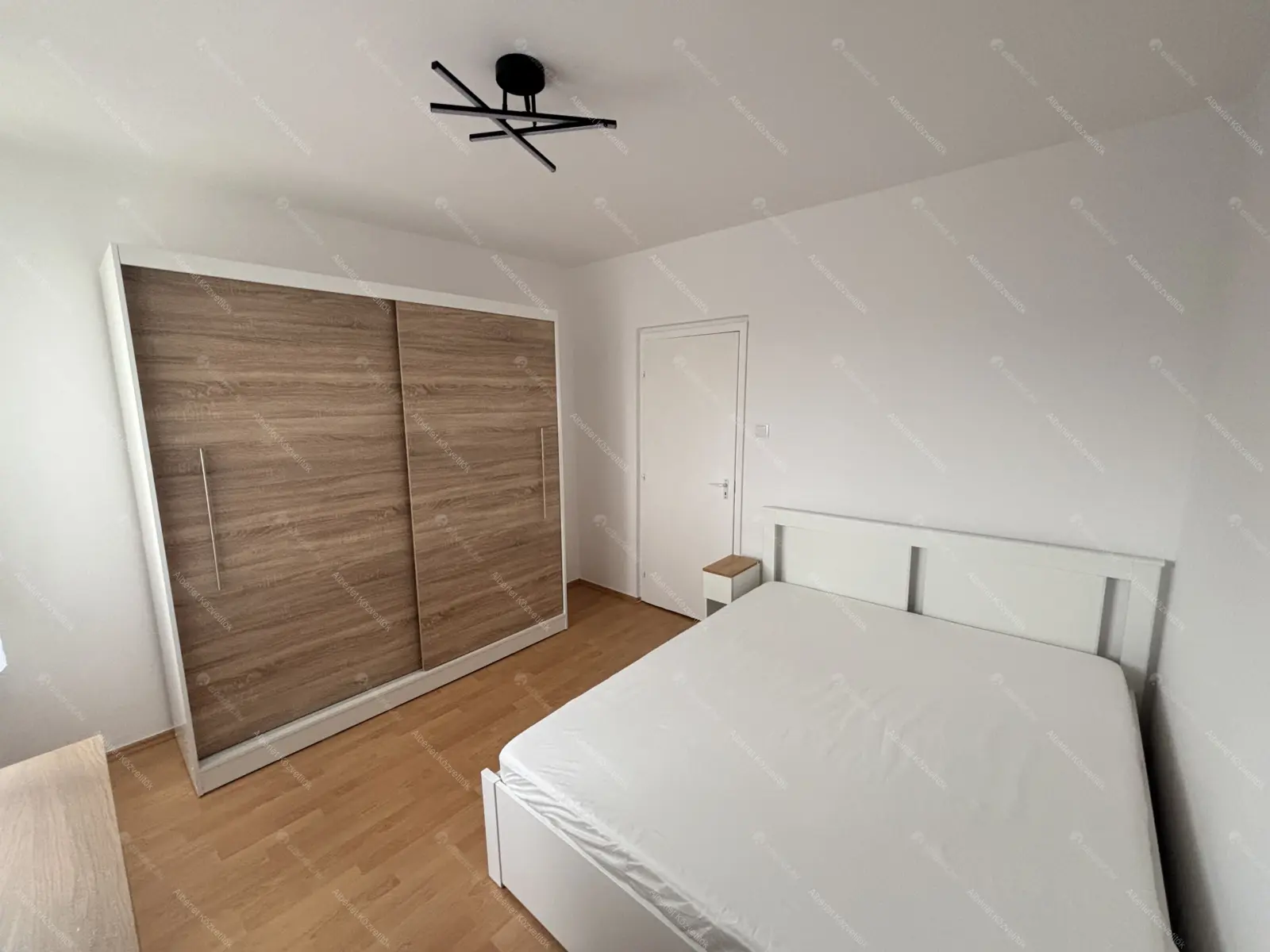 Kiadó albérlet 240000 Ft/hó áron: Budapest, III. kerület  Csobánka tér. Mérete: 51 nm, 2 szobás | Alberlet.hu - 6683865