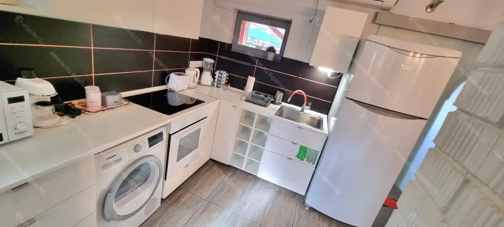 Kiadó albérlet 200000 Ft/hó áron: Budapest, III. kerület  Dózsa György utca. Mérete: 61 nm, 2 szobás | Alberlet.hu - 6674906