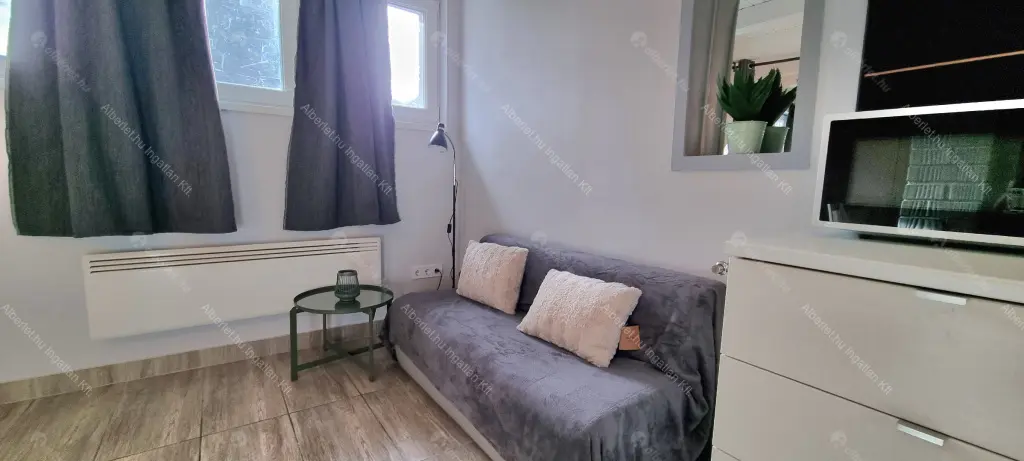 Kiadó albérlet 200000 Ft/hó áron: Budapest, III. kerület  Dózsa György utca. Mérete: 61 nm, 2 szobás | Alberlet.hu - 6674917