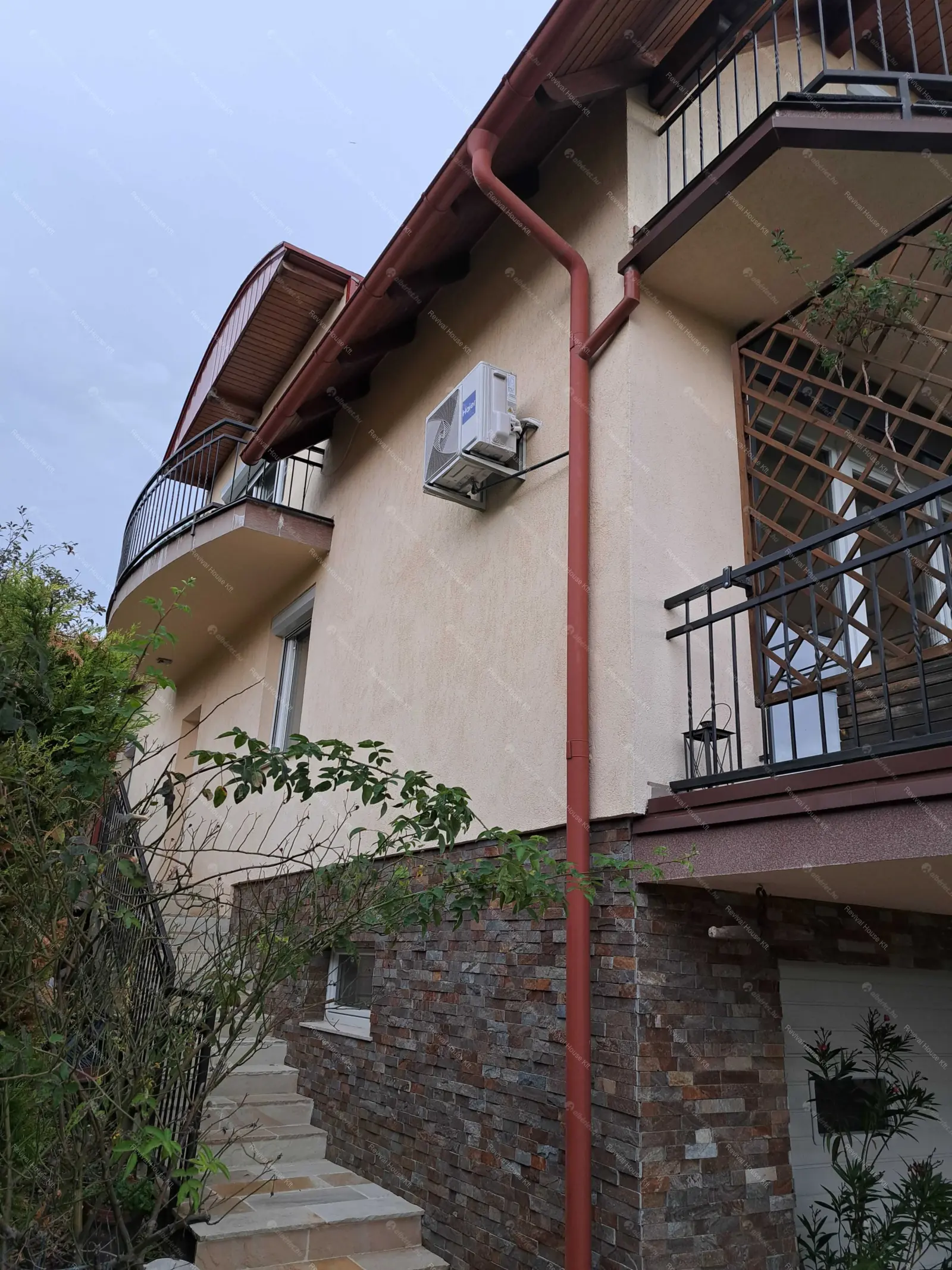 Kiadó albérlet 1300000 Ft/hó áron: Budapest, III. kerület  Éden utca. Mérete: 380 nm, 7 szobás | Alberlet.hu - 6688915