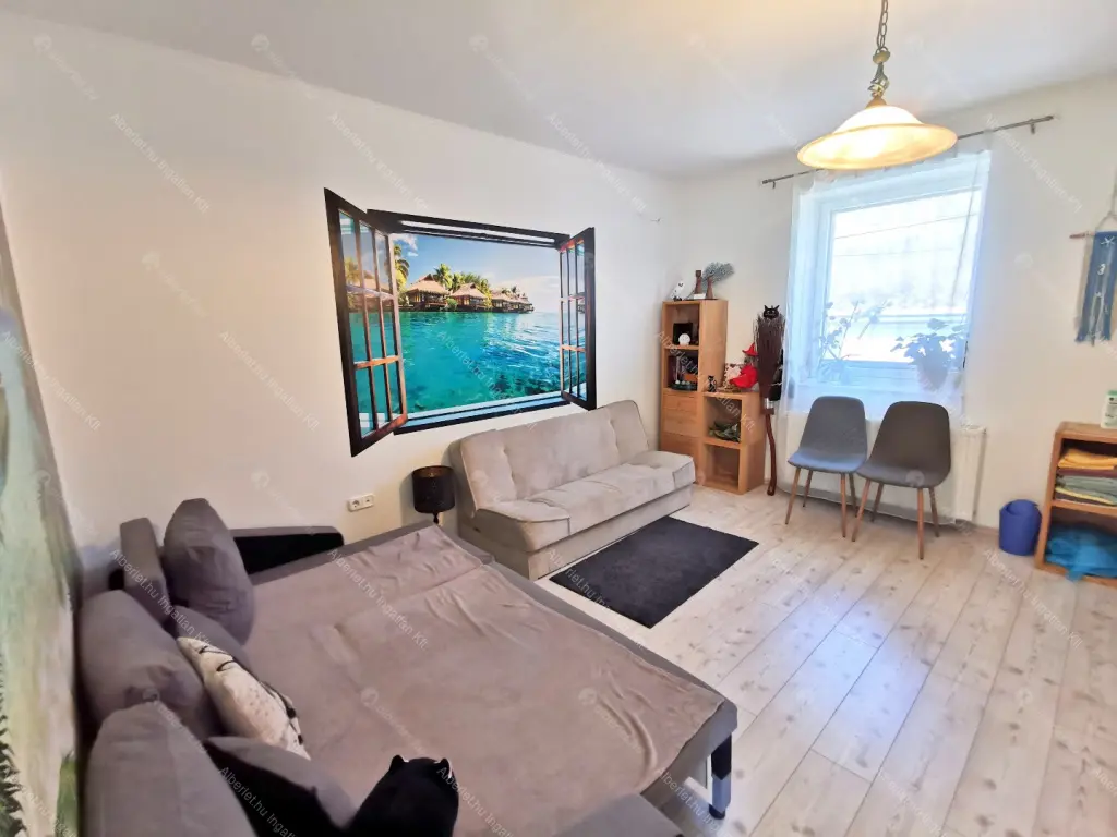 Kiadó albérlet 1199000 Ft/hó áron: Budapest, III. kerület  Éden utca. Mérete: 380 nm, 7 szobás | Alberlet.hu - 6682569