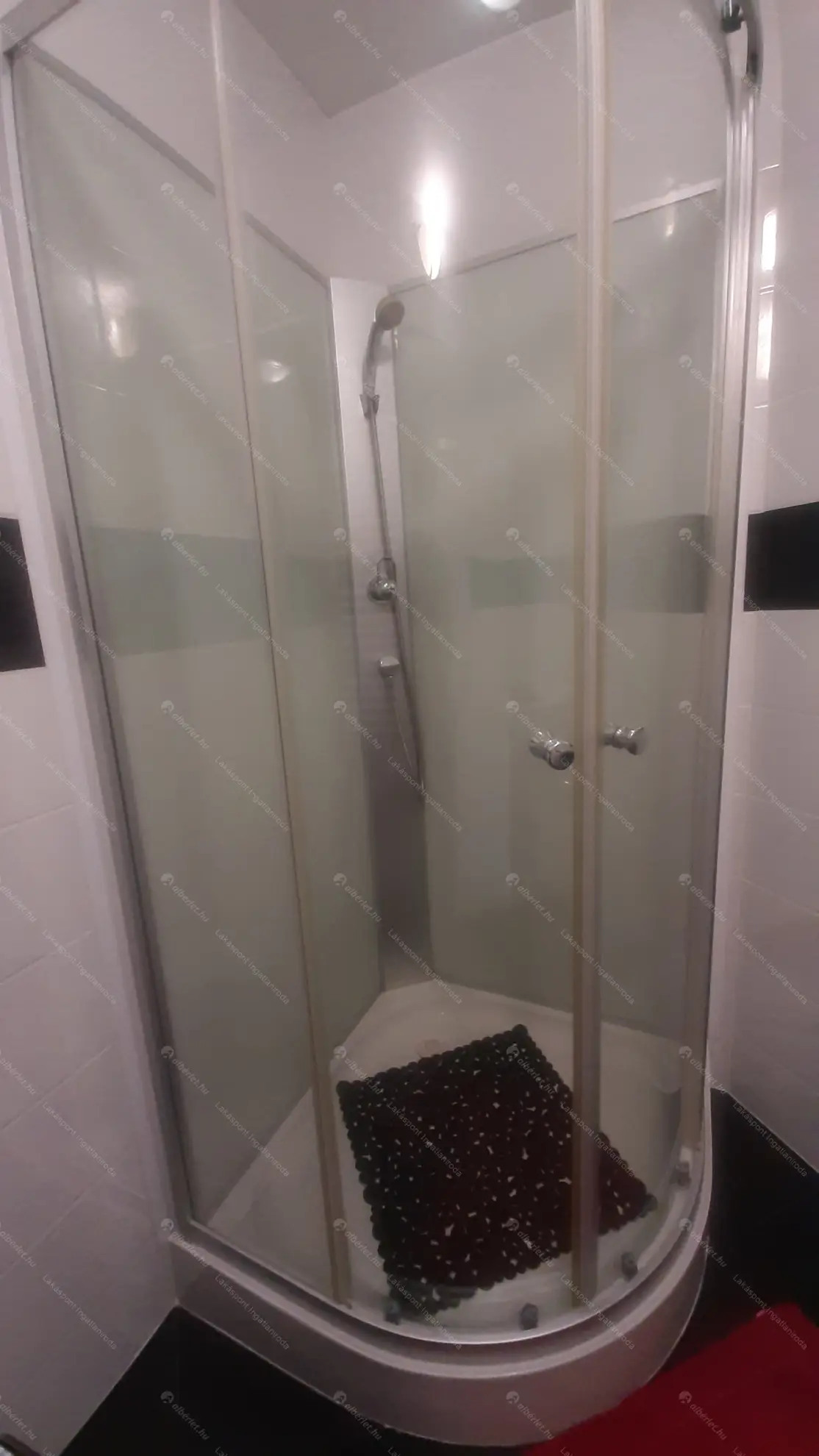 Kiadó albérlet 220000 Ft/hó áron: Budapest, III. kerület  Farkastorki lejtő. Mérete: 50 nm, 1 szobás | Alberlet.hu - 6600709