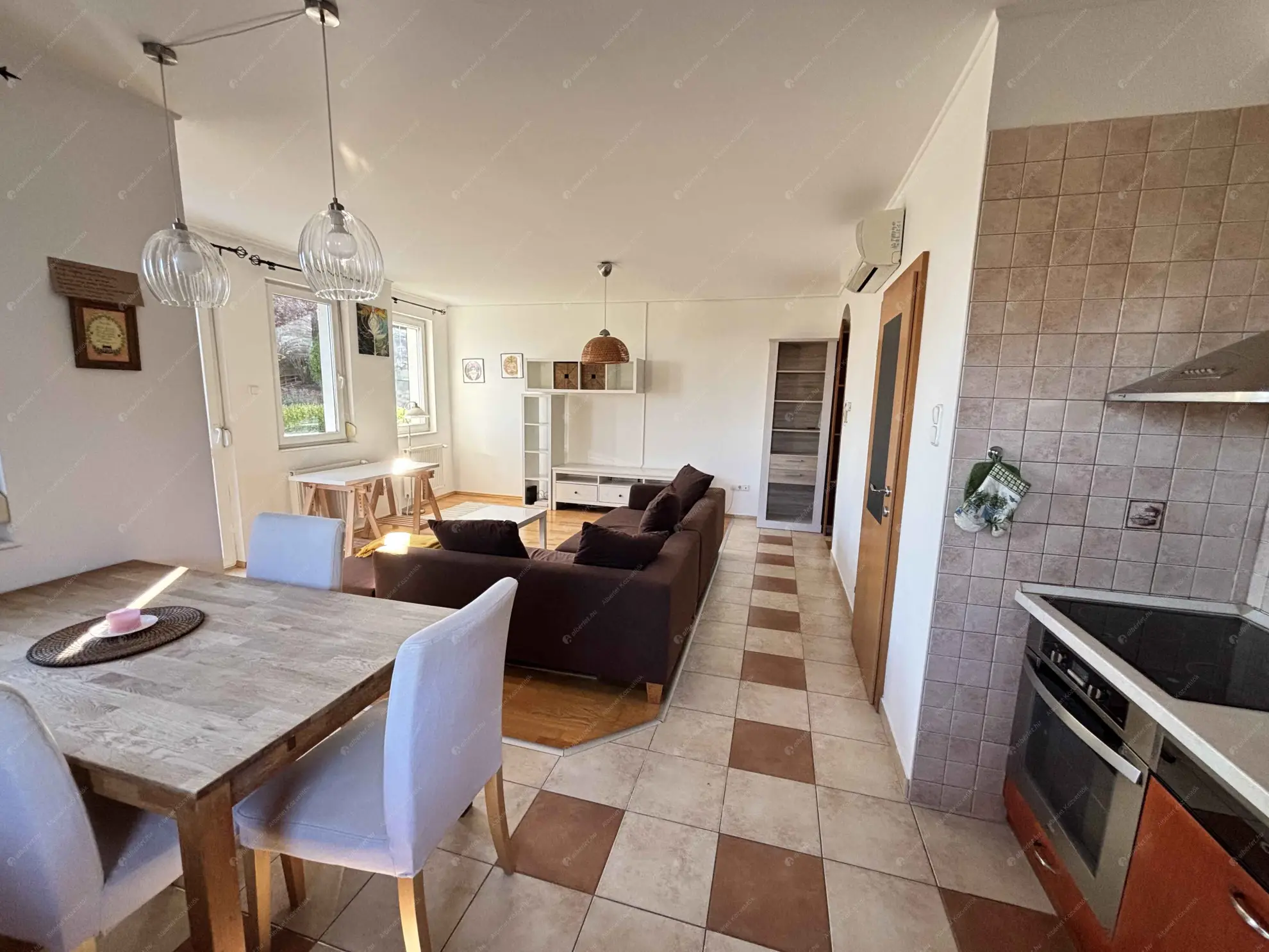 Kiadó albérlet 320000 Ft/hó áron: Budapest, III. kerület  Farkastorki út. Mérete: 73 nm, 2 szobás | Alberlet.hu - 6593526