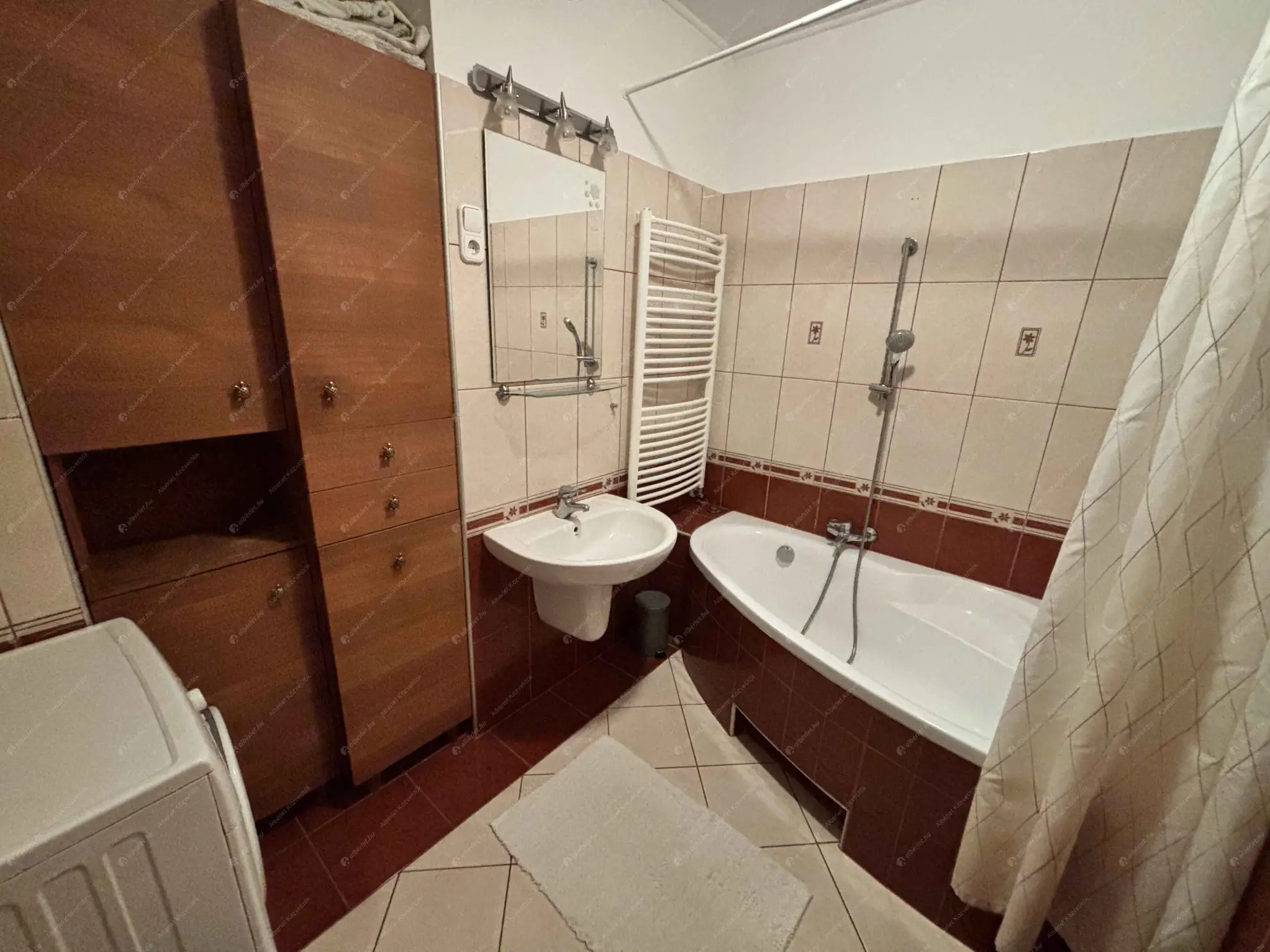 Kiadó albérlet 320000 Ft/hó áron: Budapest, III. kerület  Farkastorki út. Mérete: 73 nm, 2 szobás | Alberlet.hu - 6593535