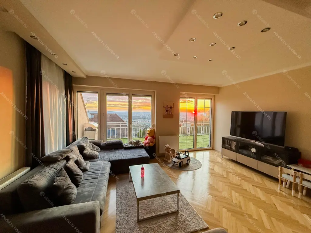 Kiadó albérlet 790000 Ft/hó áron: Budapest, III. kerület  Flóra utca. Mérete: 135 nm, 4 szobás | Alberlet.hu - 6686597