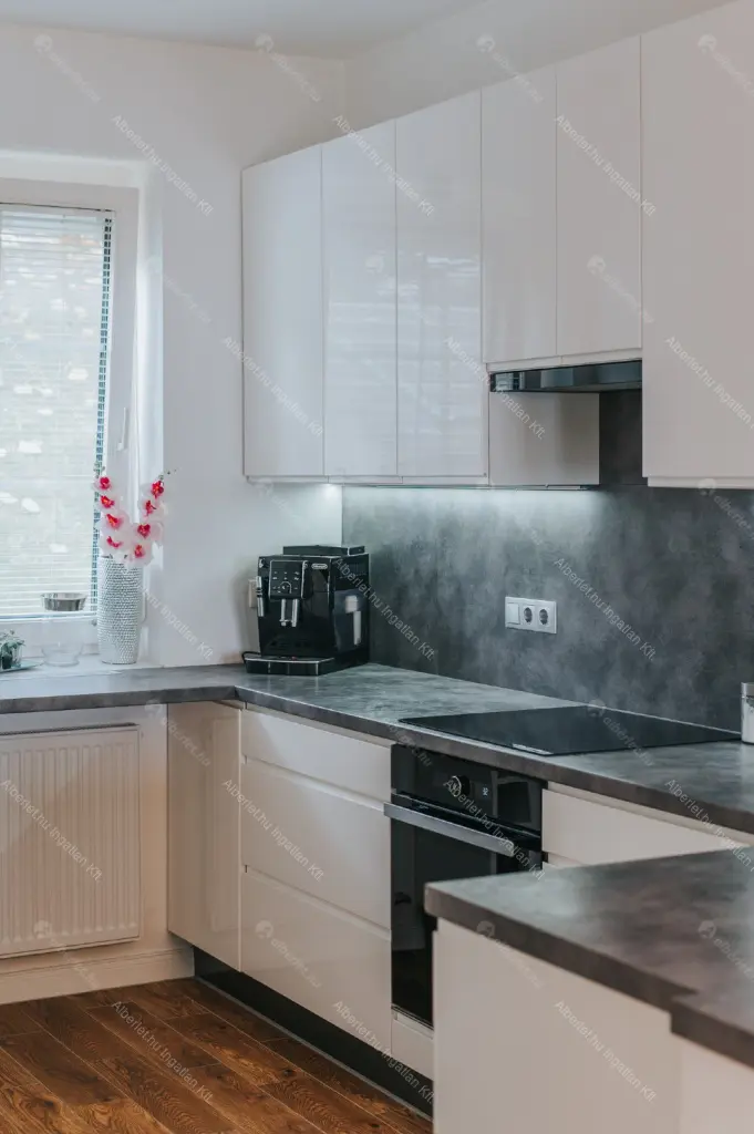 Kiadó albérlet 790000 Ft/hó áron: Budapest, III. kerület  Flóra utca. Mérete: 135 nm, 4 szobás | Alberlet.hu - 6686599