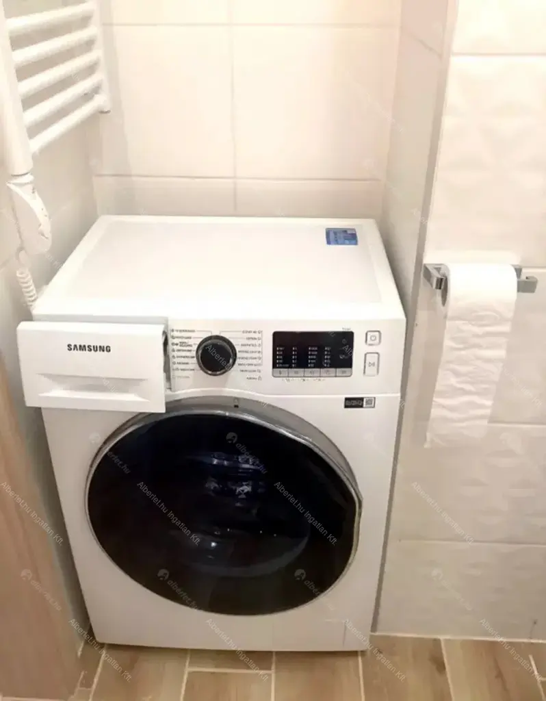 Kiadó albérlet 220000 Ft/hó áron: Budapest, III. kerület  Folyamőr utca. Mérete: 30 nm, 1 szobás | Alberlet.hu - 6675917