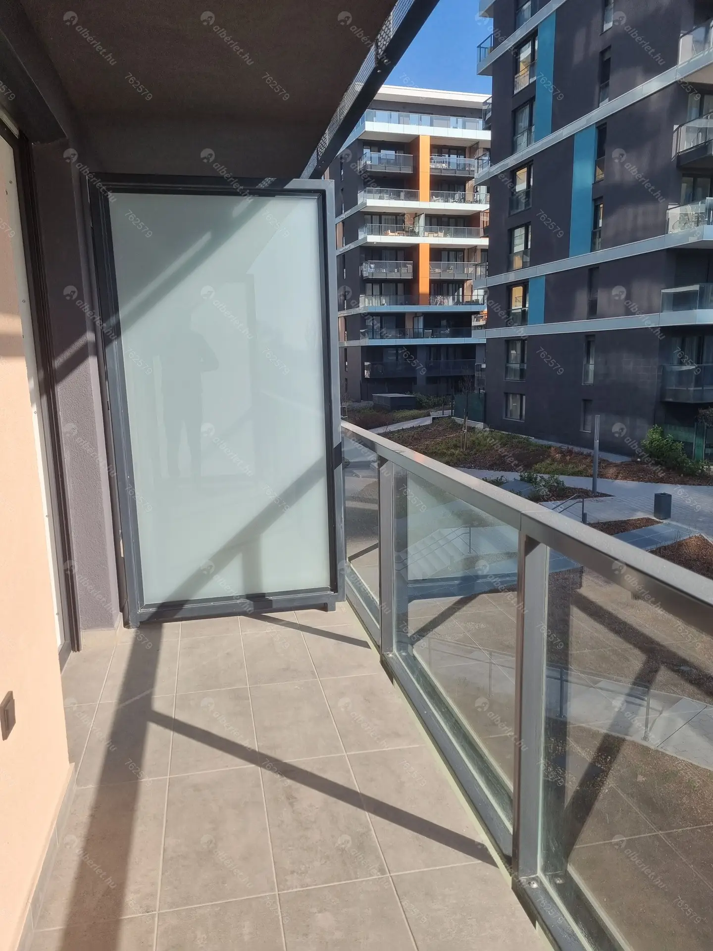 Kiadó albérlet 200000 Ft/hó áron: Budapest, III. kerület  Folyamőr utca. Mérete: 30 nm, 1 szobás | Alberlet.hu - 6463433