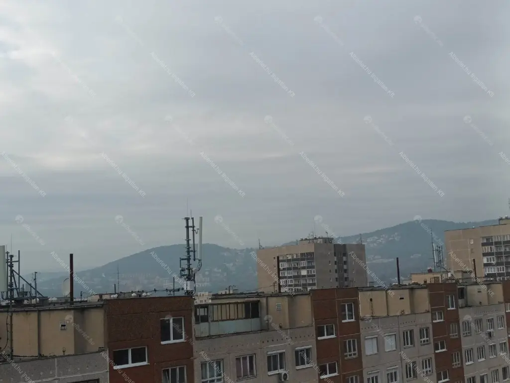 Kiadó albérlet 280000 Ft/hó áron: Budapest, III. kerület  Folyamőr utca. Mérete: 30 nm, 1 szobás | Alberlet.hu - 6770474