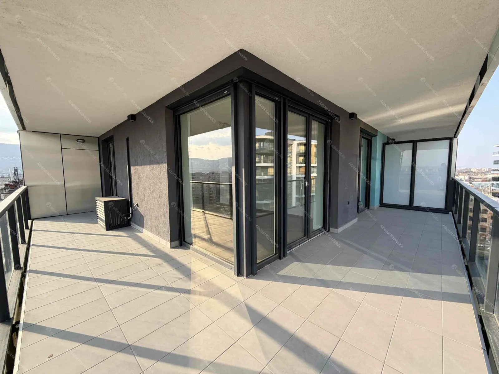 Kiadó albérlet 340000 Ft/hó áron: Budapest, III. kerület  Folyamőr utca. Mérete: 56 nm, 3 szobás | Alberlet.hu - 6674806