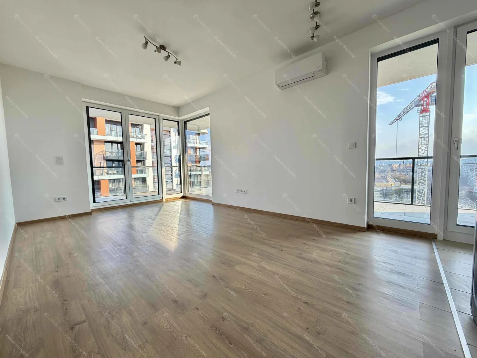 Kiadó albérlet 340000 Ft/hó áron: Budapest, III. kerület  Folyamőr utca. Mérete: 56 nm, 3 szobás | Alberlet.hu - 6674810