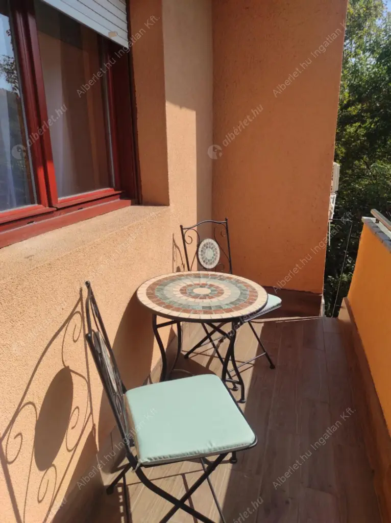 Kiadó albérlet 290000 Ft/hó áron: Budapest, III. kerület  Gyenes utca. Mérete: 56 nm, 2 szobás | Alberlet.hu - 6575071