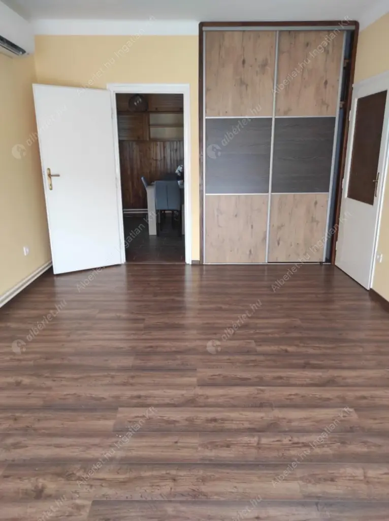 Kiadó albérlet 290000 Ft/hó áron: Budapest, III. kerület  Gyenes utca. Mérete: 56 nm, 2 szobás | Alberlet.hu - 6575074