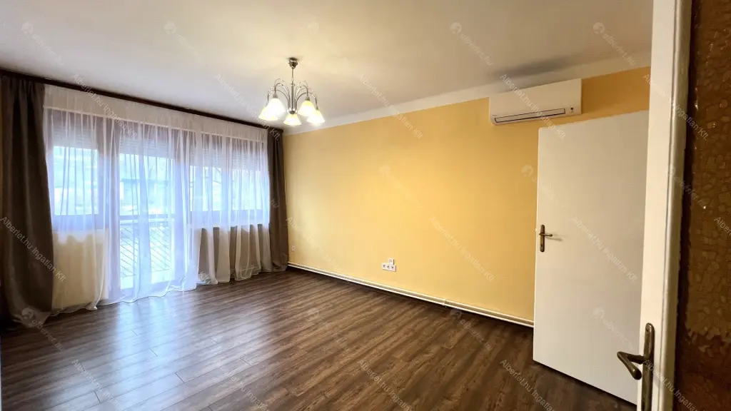 Kiadó albérlet 290000 Ft/hó áron: Budapest, III. kerület  Gyenes utca. Mérete: 56 nm, 2 szobás | Alberlet.hu - 6644028