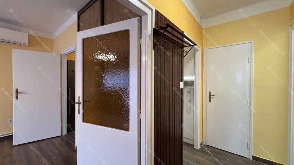 Kiadó albérlet 290000 Ft/hó áron: Budapest, III. kerület  Gyenes utca. Mérete: 56 nm, 2 szobás | Alberlet.hu - 6644033