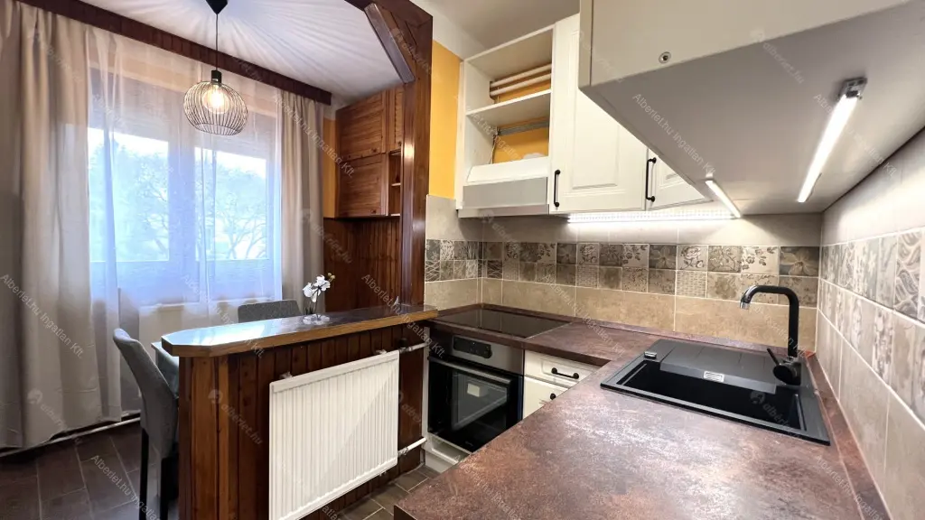 Kiadó albérlet 290000 Ft/hó áron: Budapest, III. kerület  Gyenes utca. Mérete: 56 nm, 2 szobás | Alberlet.hu - 6644038