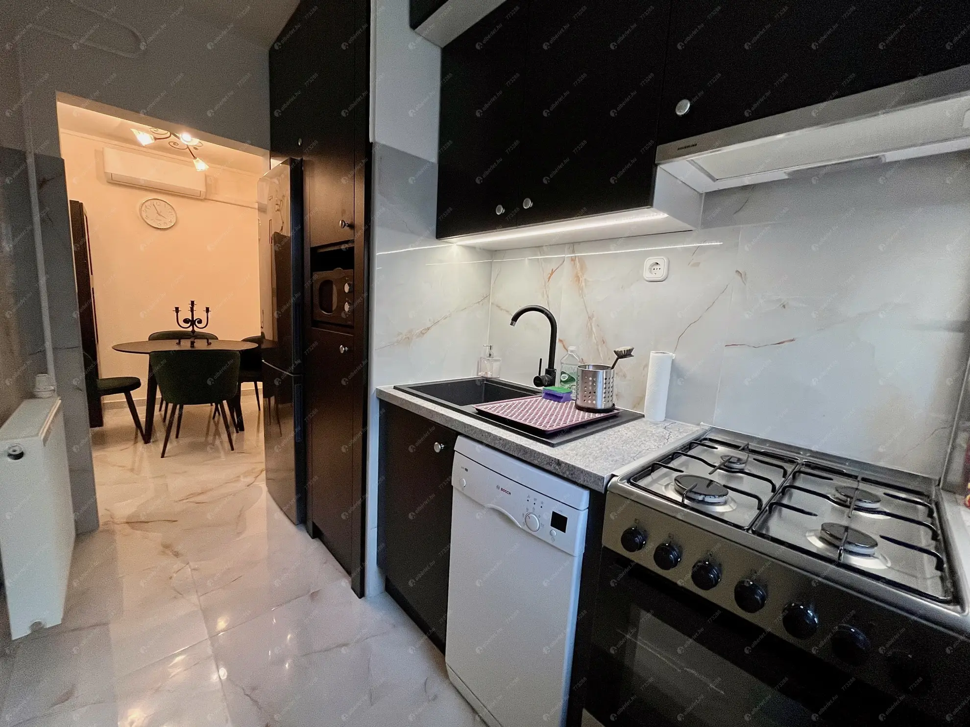 Kiadó albérlet 270000 Ft/hó áron: Budapest, III. kerület  Hadriánus utca. Mérete: 50 nm, 2 szobás | Alberlet.hu - 6628801