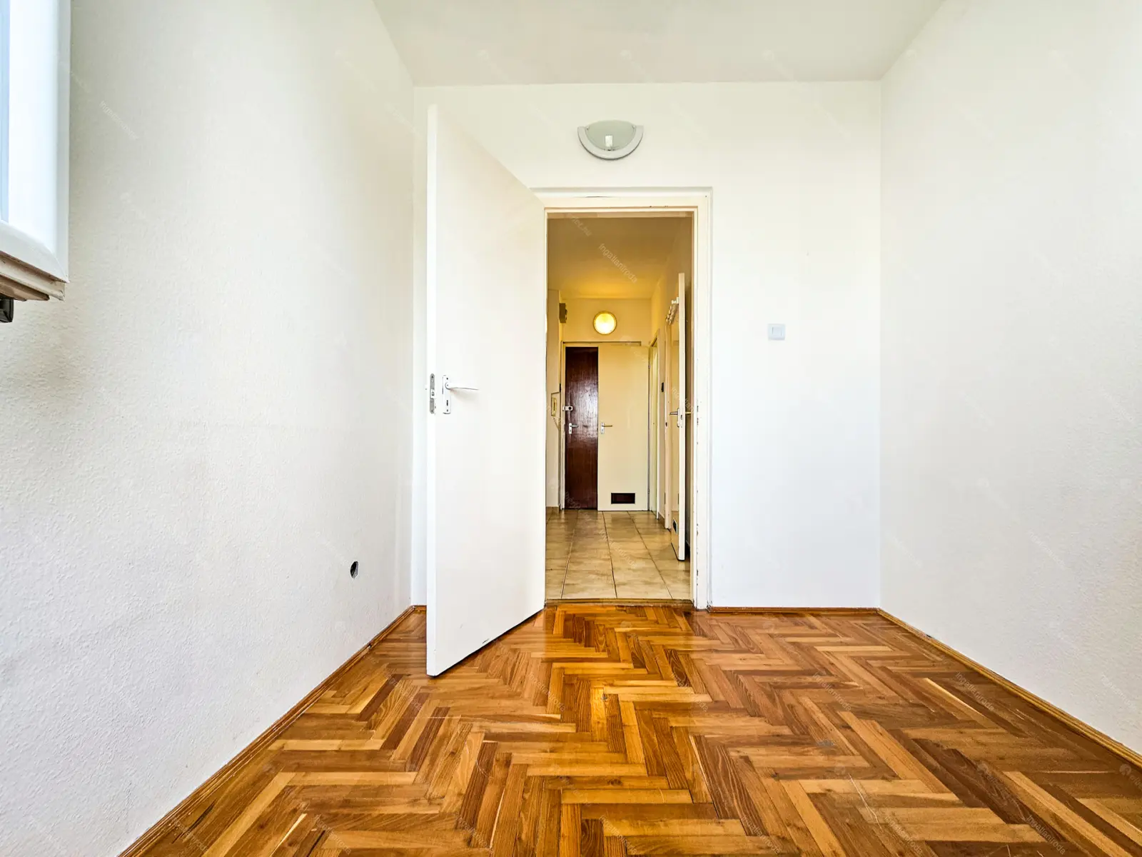 Kiadó albérlet 220000 Ft/hó áron: Budapest, III. kerület  Hatvany Lajos utca. Mérete: 50 nm, 1 szobás | Alberlet.hu - 6218915