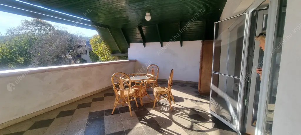 Kiadó albérlet 490000 Ft/hó áron: Budapest, III. kerület  Hegesztő utca. Mérete: 185 nm, 4 szobás | Alberlet.hu - 6517769