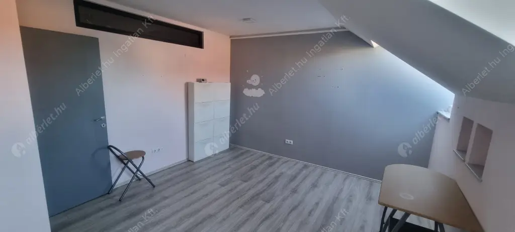 Kiadó albérlet 490000 Ft/hó áron: Budapest, III. kerület  Hegesztő utca. Mérete: 185 nm, 4 szobás | Alberlet.hu - 6517791