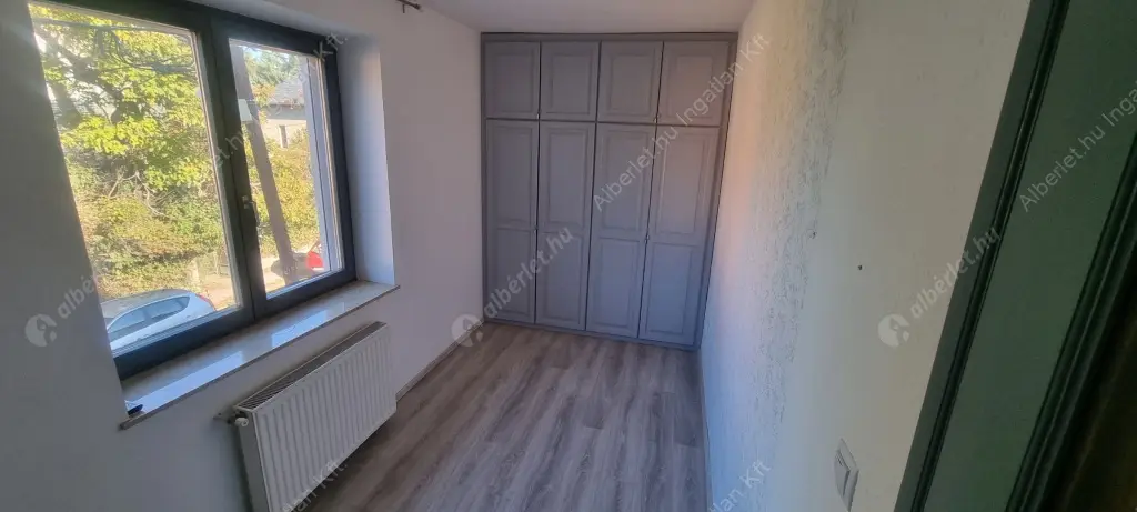 Kiadó albérlet 490000 Ft/hó áron: Budapest, III. kerület  Hegesztő utca. Mérete: 185 nm, 4 szobás | Alberlet.hu - 6615748