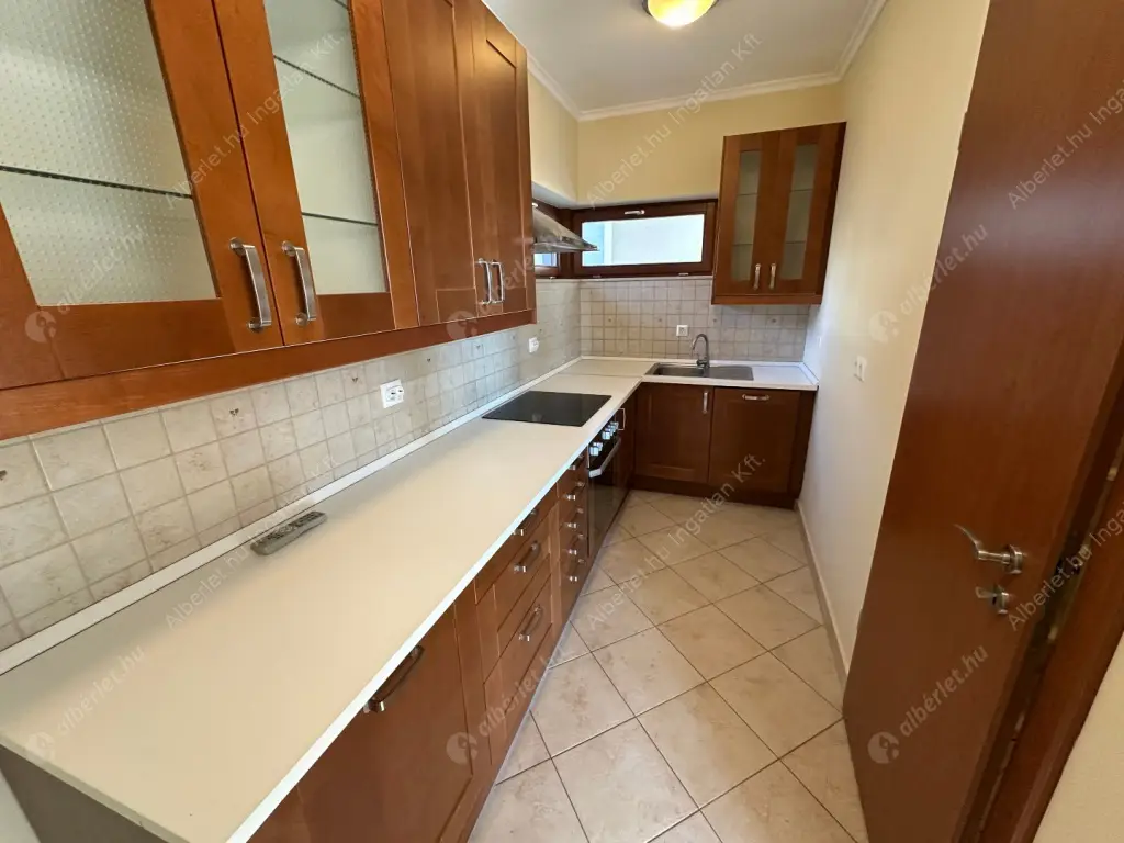 Kiadó albérlet 500000 Ft/hó áron: Budapest, III. kerület  Hegyoldal utca. Mérete: 120 nm, 4 szobás | Alberlet.hu - 6576171